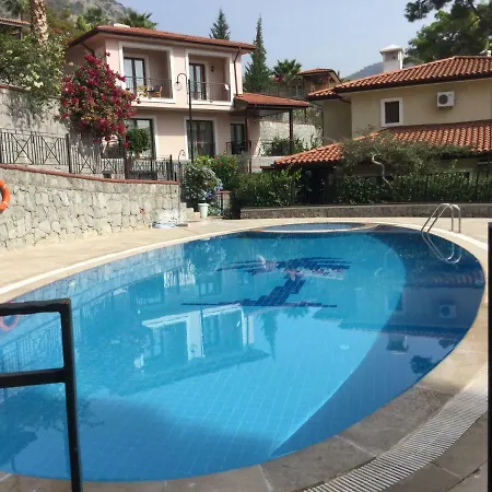 וילה Grande Olive 1/2 גוג'ק